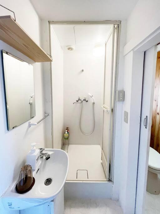 Gnk代々木5丁目 Apartamento *